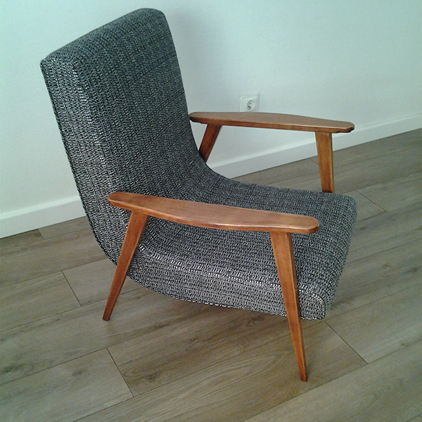 Fauteuil vintage scandinave Boomerang rdition des annes 50